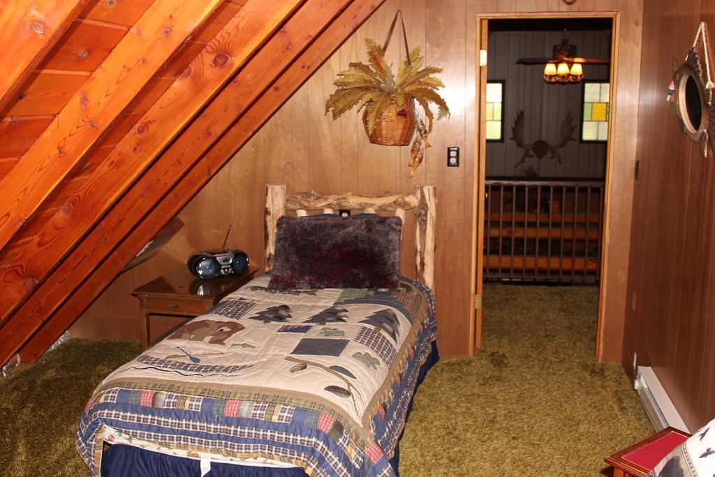 Cabin Escape Three Bedroom Cabin Cascade Eksteriør bilde